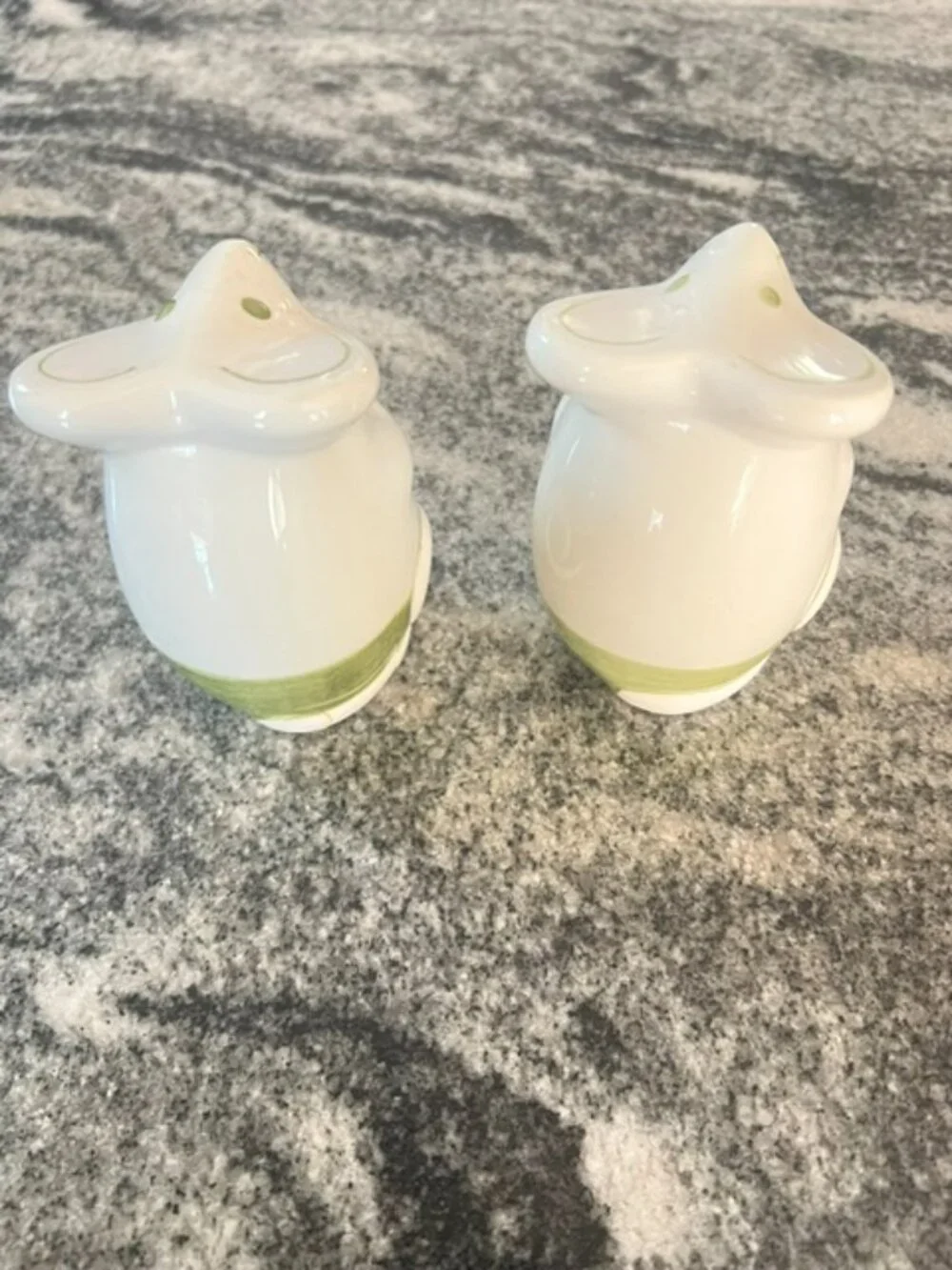 Vintage Laurie Gates‎ Ceramic Mouse Cheese Shaker Set of 2 Sunflower Flower VTG